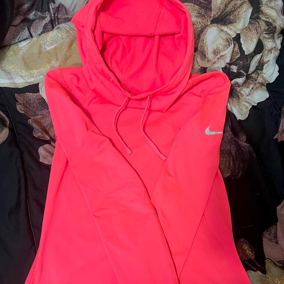 Women’s Nike Pro Dri Fit Hot Pink Long Sleeve - Picture 1 of 5